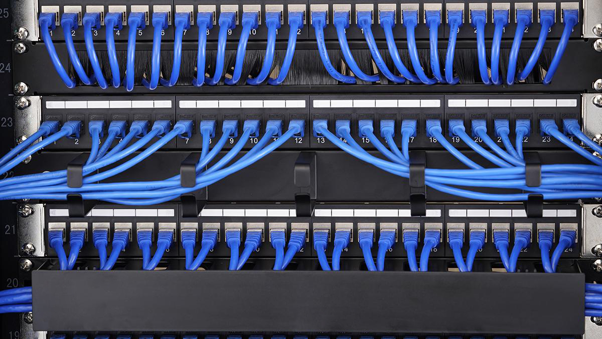 Для чего используется кабель патча?