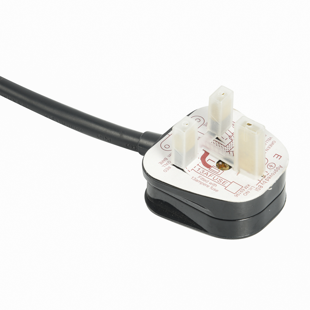 Стоечный PDU высотой 1U с 3-контактными розетками Великобритании и встроенными USB-портами для зарядки