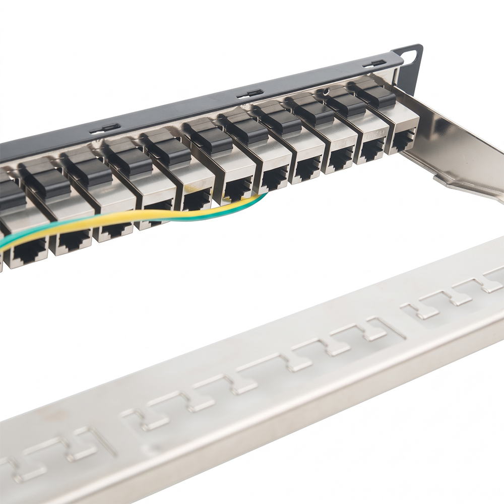 24-портовая проходная патч-панель Cat6A STP высотой 1U | 19-дюймовая экранированная панель линейного соединителя RJ45 — WebiT